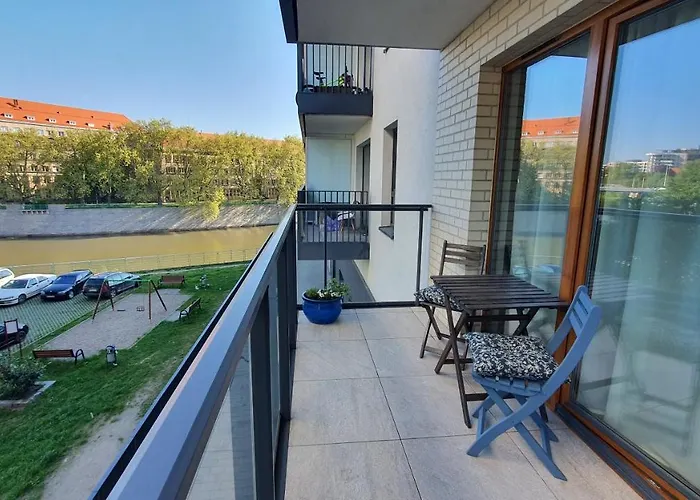 Apartment Midnight Blue