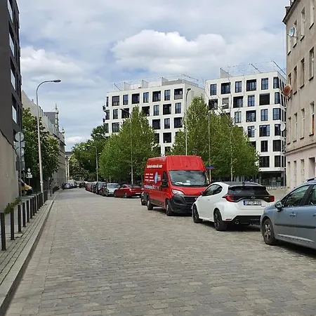 Midnight Blue * Breslavia