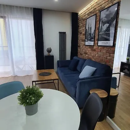 Apartment Midnight Blue Wroclaw